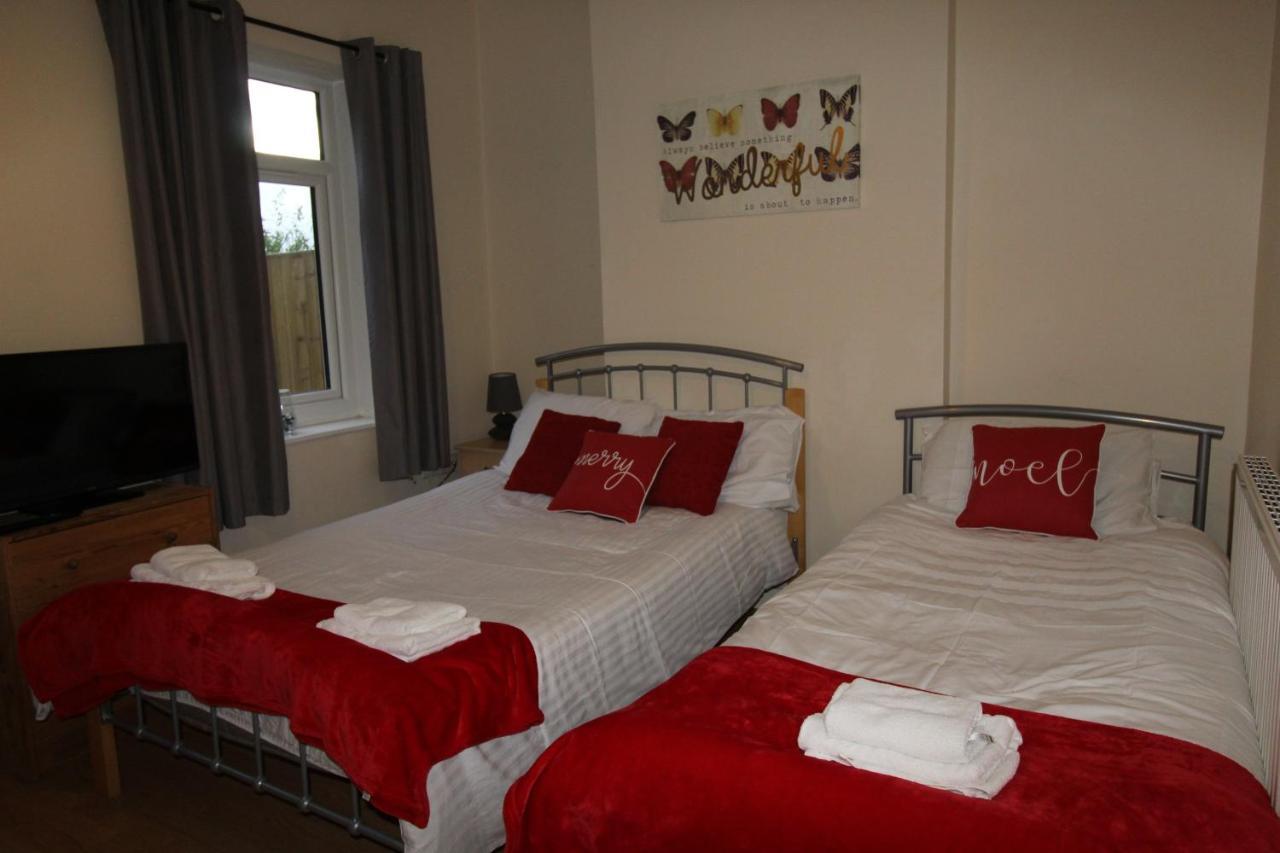 West Lea House Hotel Честърфилд Екстериор снимка