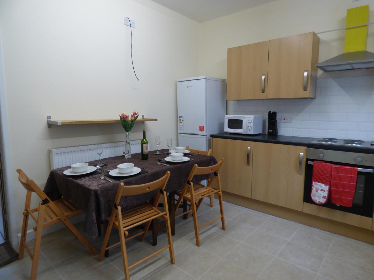 West Lea House Hotel Честърфилд Екстериор снимка